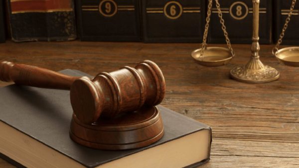 Przedawnienie roszczeń wynikających z błędów medycznych mlotek 600x338 Przedawnienie roszczeń wynikających z błędów medycznych mlotek 600x338